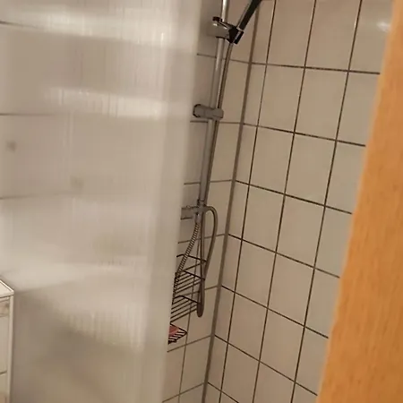 Ebert, Top-ausstattung Mit Garten, Terrasse & Wall-box Bei Apartamento *