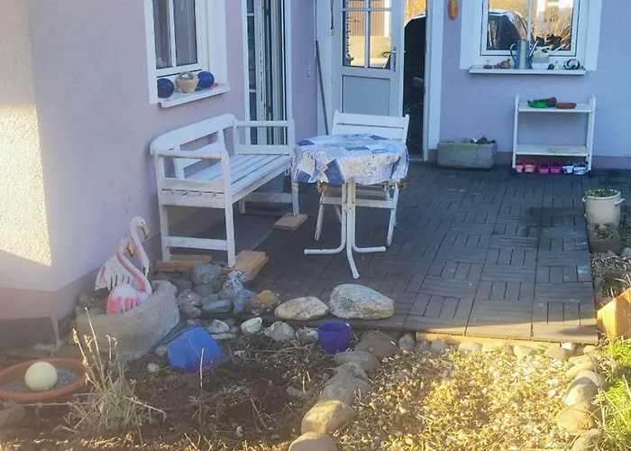 Ebert, Top-ausstattung Mit Garten, Terrasse & Wall-box Bei